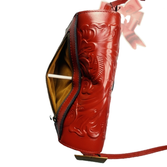 Patricia Nash Tooled Ochre/Red Lanza Crossbody Organizer NWT - Picture 9 of 15